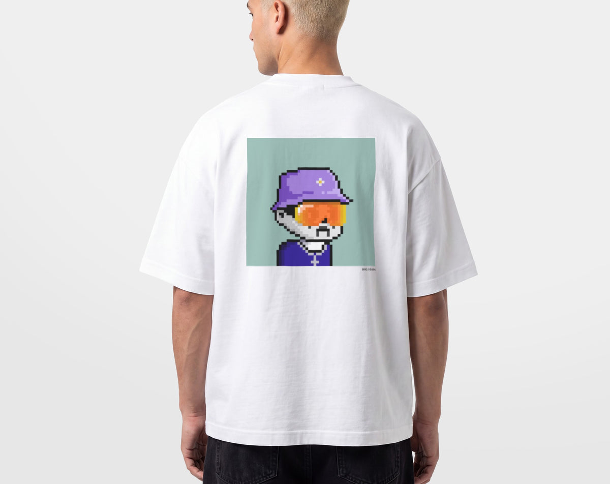cool baby 0043 on model (man, back)