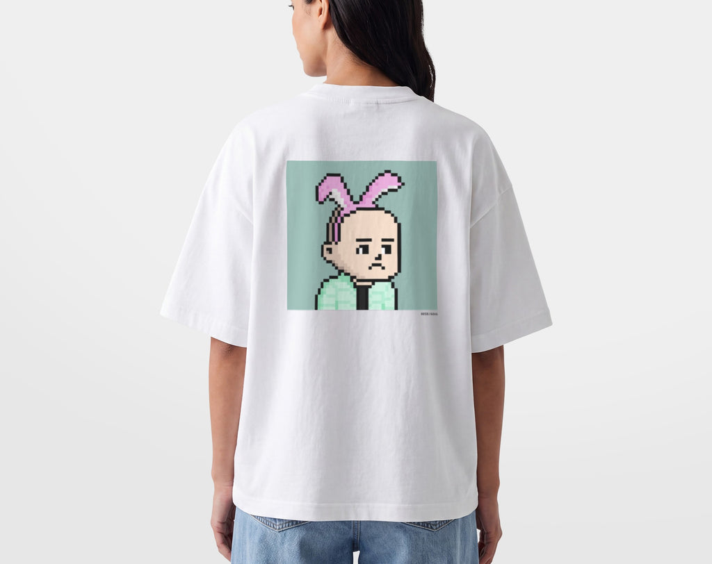 cool baby 0058 on model (woman, back)