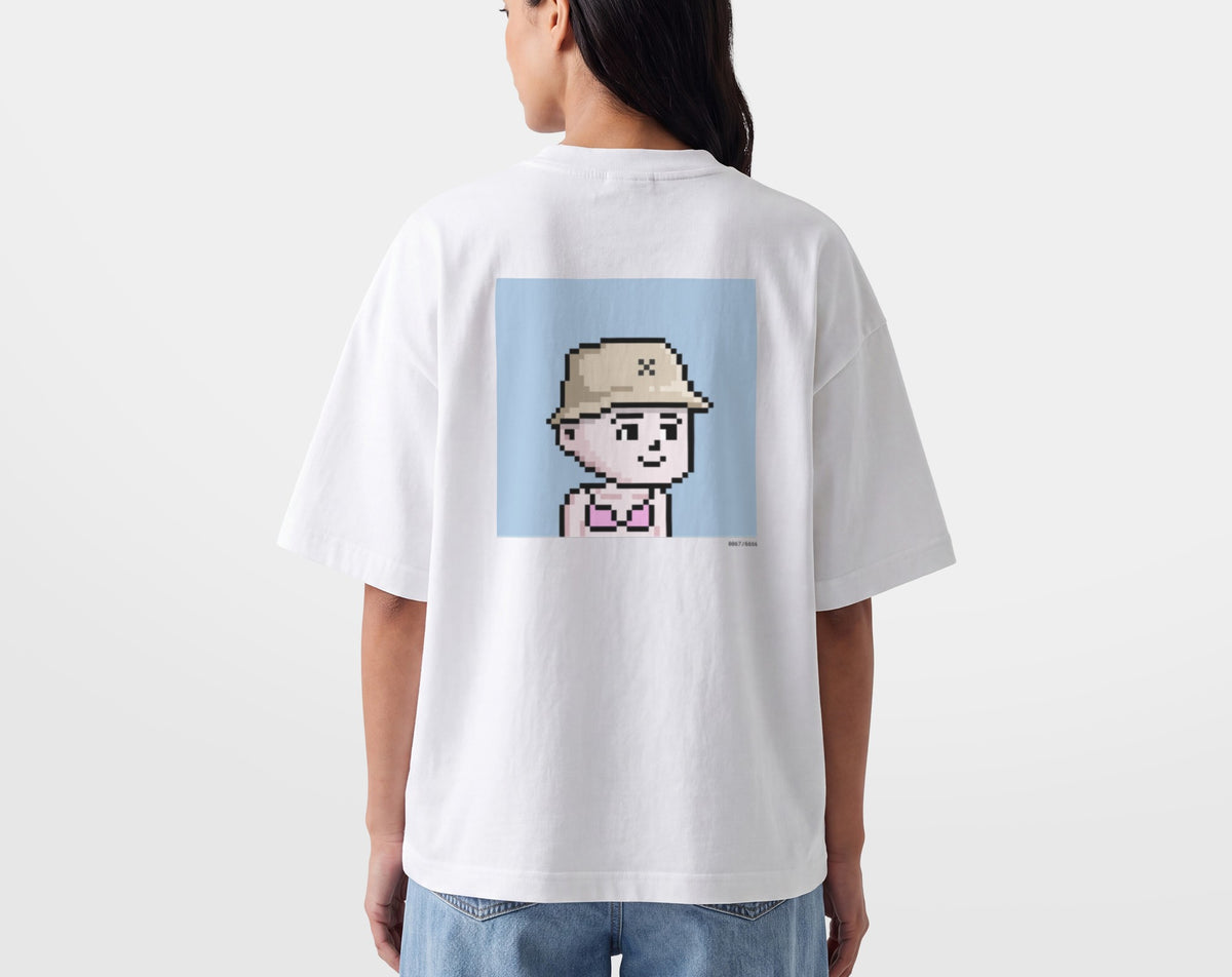 cool baby 0067 on model (woman, back)