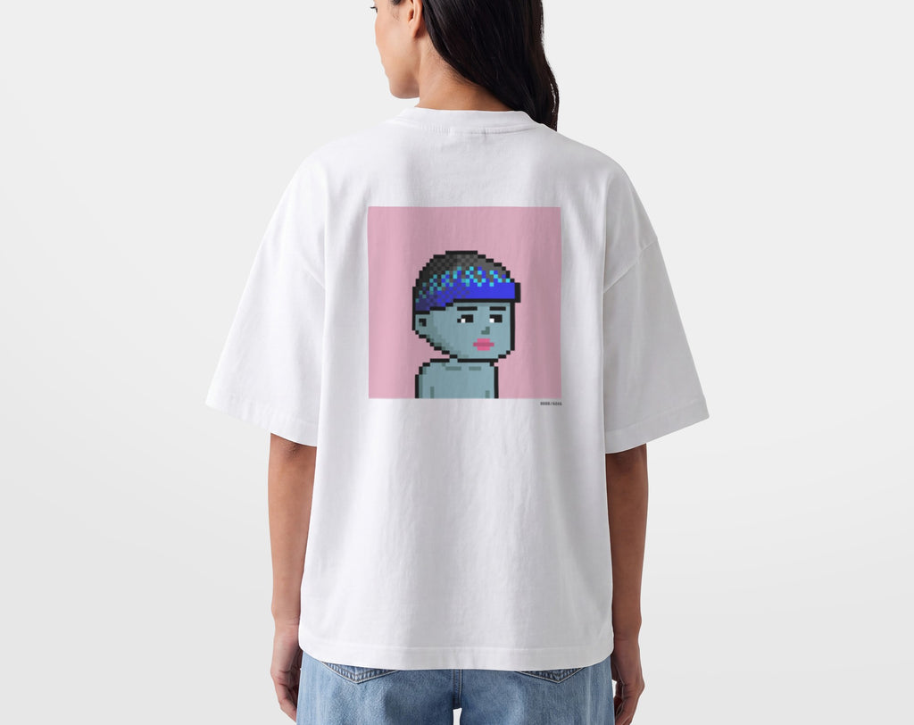 cool baby 0080 on model (woman, back)