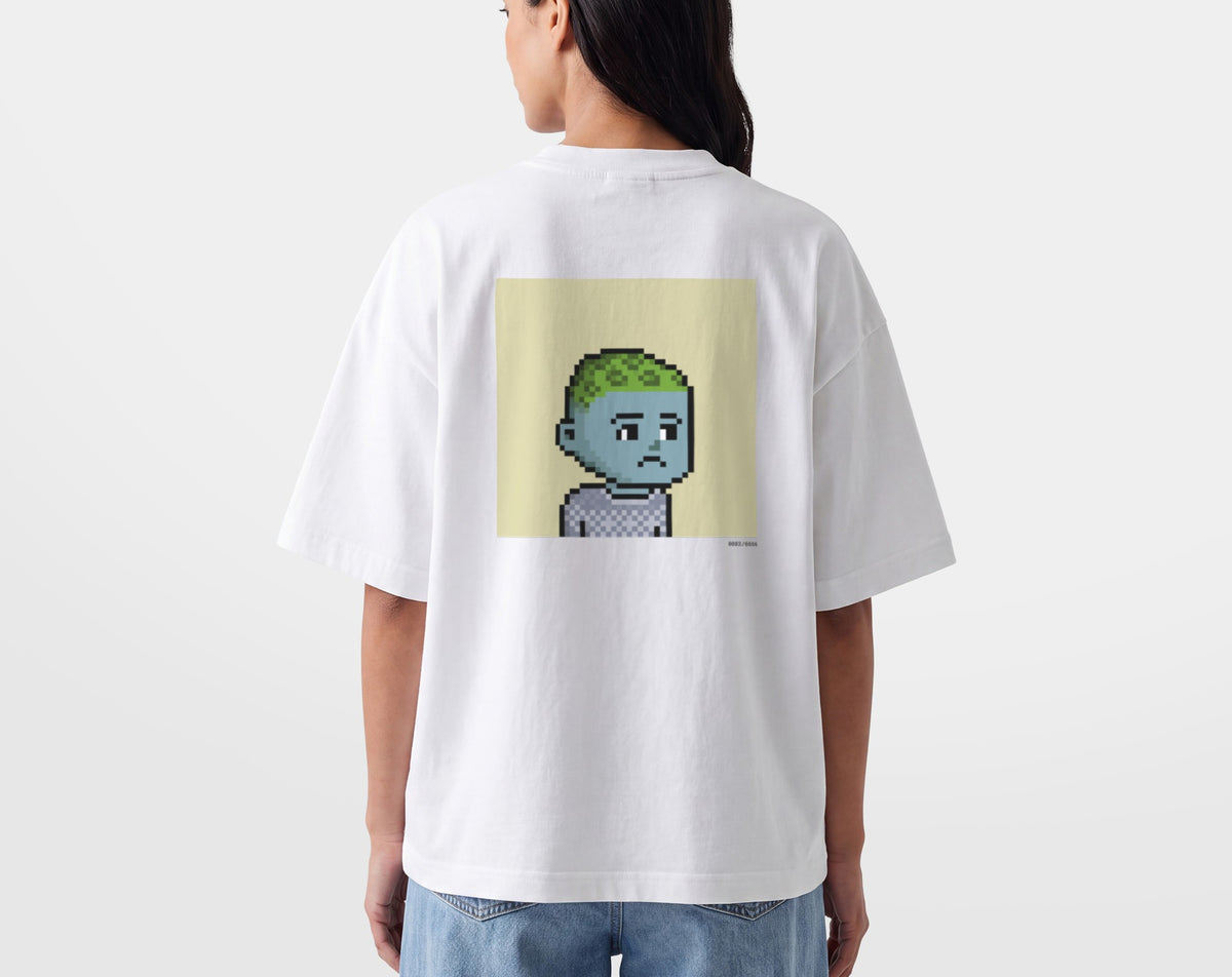 cool baby 0083 on model (woman, back)